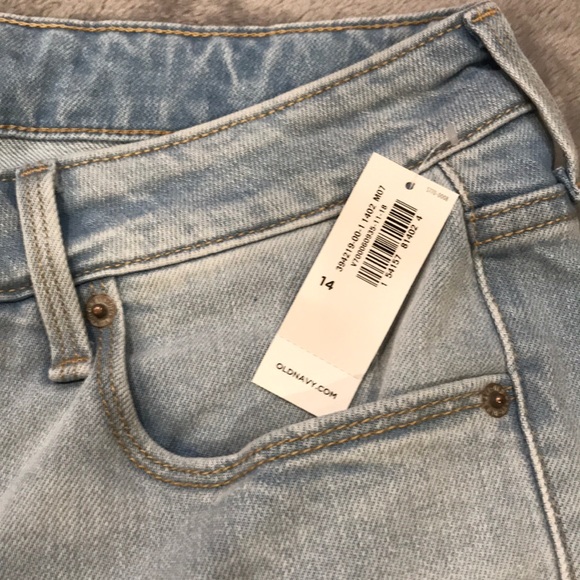 High Rise Jeans - Picture 3 of 4